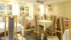 Royal Eagle Salle D�jeuner.jpg