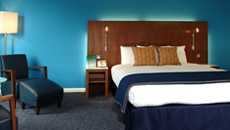 Holliday Inn Camden Lock chambre Standard.jpg