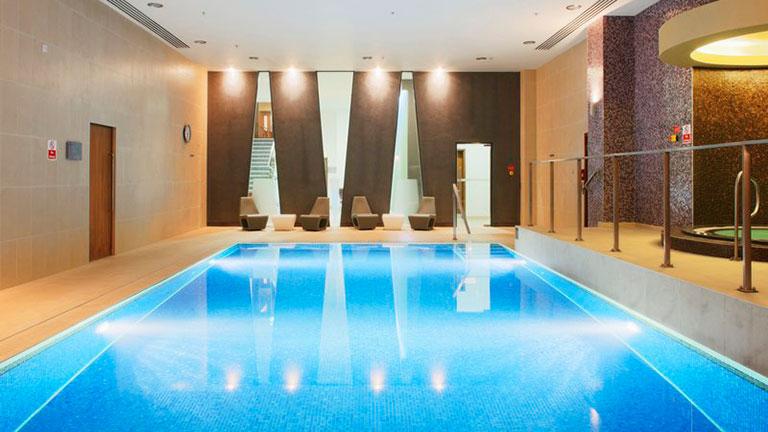 Holiday Inn Kings Cross 4*