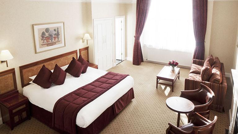 Grange Clarendon 4*